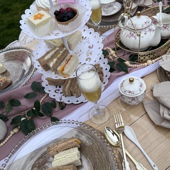 Paws & Picnics - Afternoon tea - Party & Event Planning Near Me Paws & Picnics - Afternoon tea - Party & Event Planning Near Me