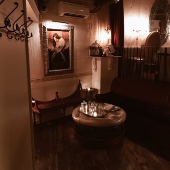 Needle and Thread - Sitting area - Lounges Near Me - Seattle, Washington