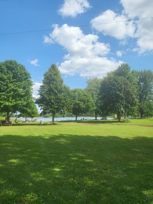 Valens Lake Conservation Area by null