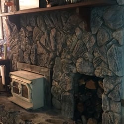 Highland House Bed & Breakfast - Fire place