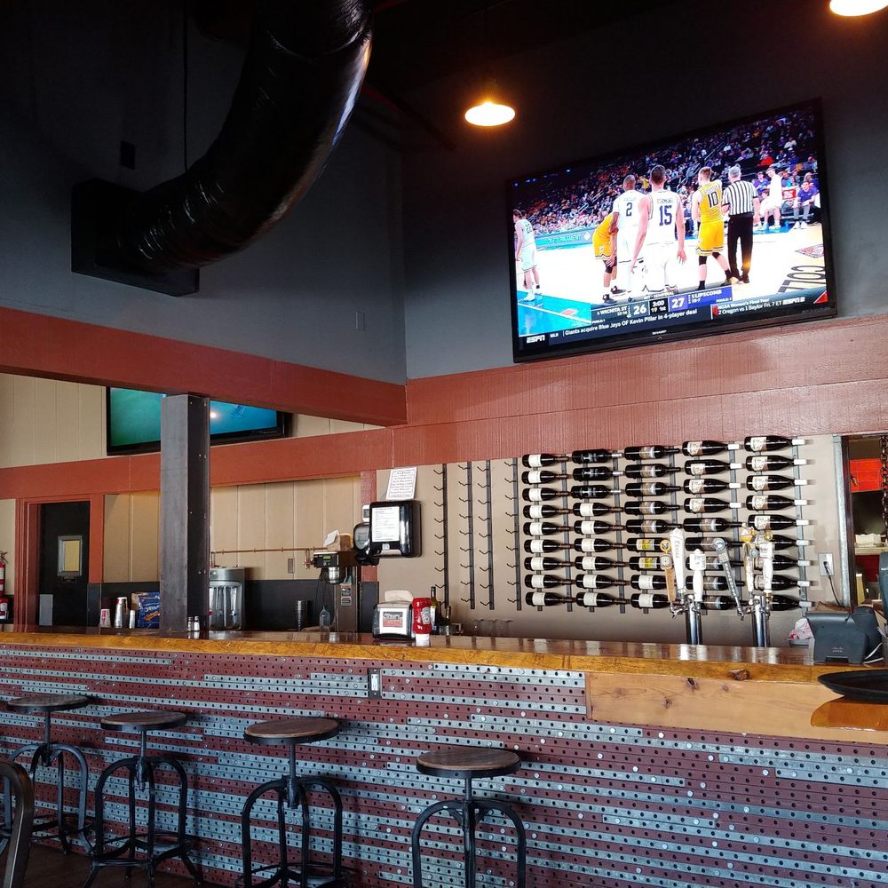 Aaron Schat's Roadhouse - American Near Me - Bishop, California