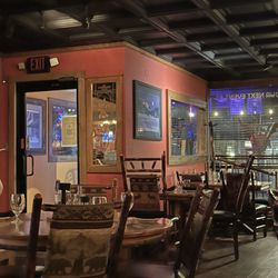 Lilly's Steaks & Cocktails