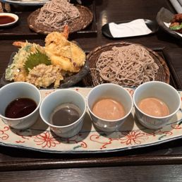 Cold dipping soba sampler Cold dipping soba sampler
