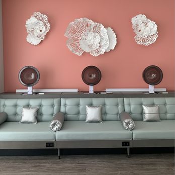 Blo Me Away - Downtown Dadeland - Come and relax in our salon located in the Mirabelle Senior Living Building. Free Valet Parking - Makeup Artists Near Me - Miami, Florida Blo Me Away - Downtown Dadeland - Come and relax in our salon located in the Mirabelle Senior Living Building. Free Valet Parking - Makeup Artists Near Me - Miami, Florida