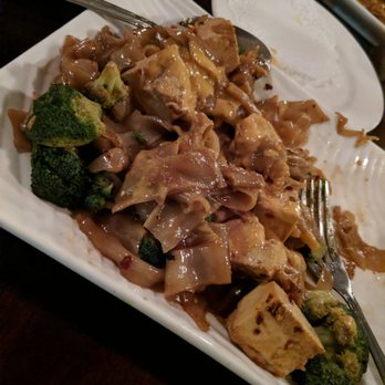 Thai Orchid - Pad see ew was absolutely delicious and they were able to make it vegan :) - Thai Near Me - Campbell, California Thai Orchid - Pad see ew was absolutely delicious and they were able to make it vegan :) - Thai Near Me - Campbell, California