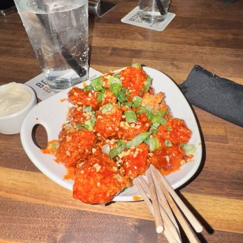 Yard House - Boneless Wings spicy Korean sauce - Bars Near Me - Westlake, Ohio