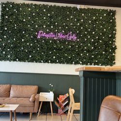 Lilly Rose Cafe - Soft seating