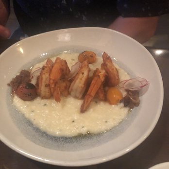 Tiffins Restaurant - Shrimp and grits - New American Near Me - Lake Buena Vista, Florida Tiffins Restaurant - Shrimp and grits - New American Near Me - Lake Buena Vista, Florida