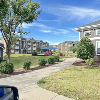 Stallings Mill - View of the center of the Stallings Mill property - Apartments Near Me - Clayton, North Carolina