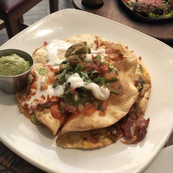 3 Amigos - Vegetarian quesadillas - Mexican Near Me - Montreal, Quebec