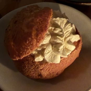Place des Fêtes - Choux dessert - Wine Bars Near Me - Brooklyn, New York Place des Fêtes - Choux dessert - Wine Bars Near Me - Brooklyn, New York