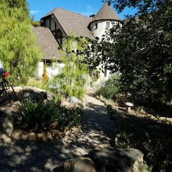 Ojai Music Festival - The castle-like home of a silent film star started off our tour.