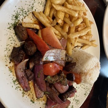 El Gaucho Inca - Lomo Saltado - Peruvian Near Me - Fort Myers, Florida