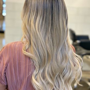 Upper Hand Salon  - Hair Salons Near Me - Houston, Texas