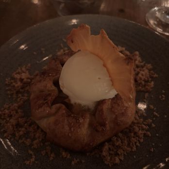 Viaggio Ristorante - Pineapple Crostata with Coconut Gelato - Italian Near Me - Wayne, New Jersey