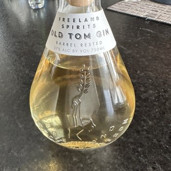 Freeland Spirits - The Old Tom Gin - Distilleries Near Me - Portland, Oregon