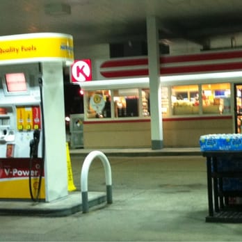 Circle K - They have 25 spots for cars to gas up. Rarely difficult to find an open pump when you arrive. - Convenience Stores Near Me - Lombard, Illinois