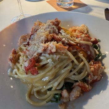 Betty On Burke - Pasta with lobster - Cocktail Bars Near Me - Winston-Salem, North Carolina Betty On Burke - Pasta with lobster - Cocktail Bars Near Me - Winston-Salem, North Carolina