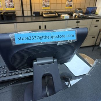 The UPS Store - Shipping Centers Near Me - Amelia, Ohio