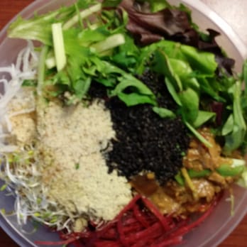 Sushi & BBbop - Raw veggie bibimbap with brown rice - Sushi Bars Near Me - Toronto, Ontario
