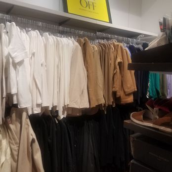Banana Republic Factory Store - Women's Clothing Near Me - Wrentham, Massachusetts Banana Republic Factory Store - Women's Clothing Near Me - Wrentham, Massachusetts