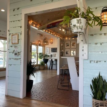 Surfin' Spoon - Inside - Ice Cream & Frozen Yogurt Near Me - Nags Head, North Carolina