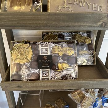 Chocolate Central - What an amazing gift to give, so beautiful and delicious - Chocolatiers & Shops Near Me - Mahwah, New Jersey