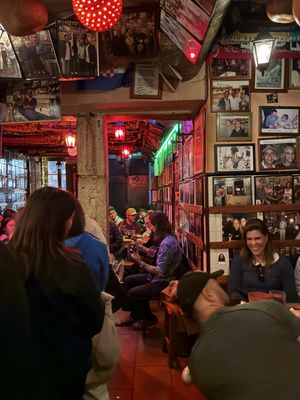 A Tasca do Chico by null