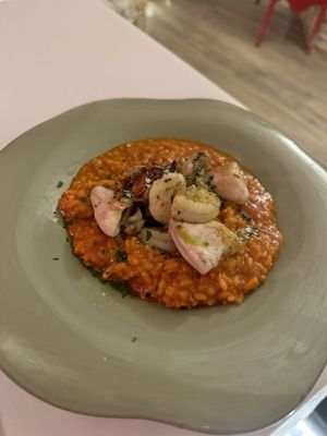 Bodega de los Secretos by null