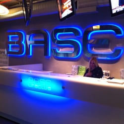 Base Life Club