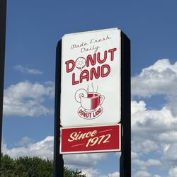 The Donut Land Road side sign