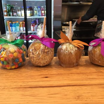 Endless Summer Sweets - Love how they package their caramel apples - Desserts Near Me - Berkeley, California Endless Summer Sweets - Love how they package their caramel apples - Desserts Near Me - Berkeley, California