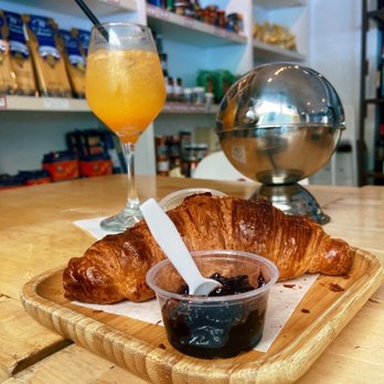 Prima Classe - Cafes Near Me - Miami Beach, Florida