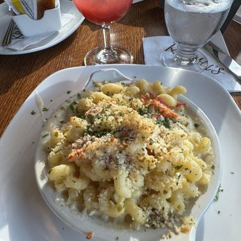 Randall's on the Orchard - Lobster Mac and Cheese - New American Near Me - Orefield, Pennsylvania