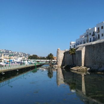 Castillo del Papa Luna - Landmarks & Historical Buildings Near Me - Peñiscola, CS Castillo del Papa Luna - Landmarks & Historical Buildings Near Me - Peñiscola, CS