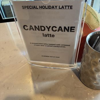 The Sweetside Cafe & Creamery - Special Holiday Latte - Cafes Near Me - Alexandria, Virginia