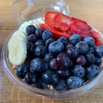 Playa Bowls - Pura Vida Açaí bowl with bananas :) - Juice Bars & Smoothies Near Me - Gaithersburg, Maryland Playa Bowls - Pura Vida Açaí bowl with bananas :) - Juice Bars & Smoothies Near Me - Gaithersburg, Maryland