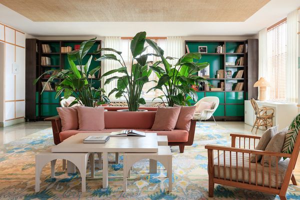 Kimpton Surfcomber Hotel by null