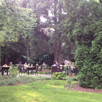 Dawne Smaki - The garden of Dawne Smaki is a marvelous place to eat. - Polish Near Me - Warsaw, MZ Dawne Smaki - The garden of Dawne Smaki is a marvelous place to eat. - Polish Near Me - Warsaw, MZ