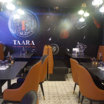 Taara Pan Indian Resto Bar - Inside the restaurant - Indian Near Me - Ottawa, Ontario