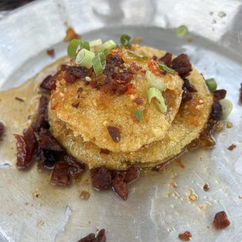 Proud Mary BBQ - Fried Green tomatoes with honey-chili and pancetta bits--absolutely delicious! - Barbeque Near Me - Lexington, Kentucky Proud Mary BBQ - Fried Green tomatoes with honey-chili and pancetta bits--absolutely delicious! - Barbeque Near Me - Lexington, Kentucky