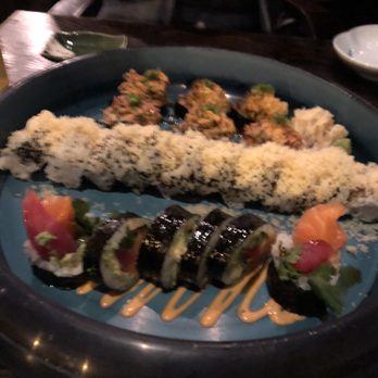 Umai - Dynamite roll, Chicago roll and mexicana - Japanese Near Me - Chicago, Illinois Umai - Dynamite roll, Chicago roll and mexicana - Japanese Near Me - Chicago, Illinois