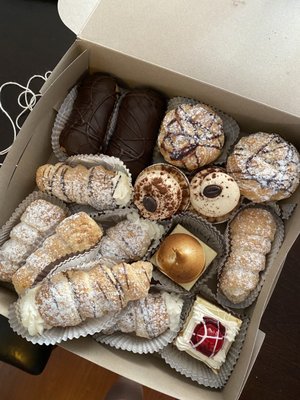 Fratelli Authentic Italian Baking by null