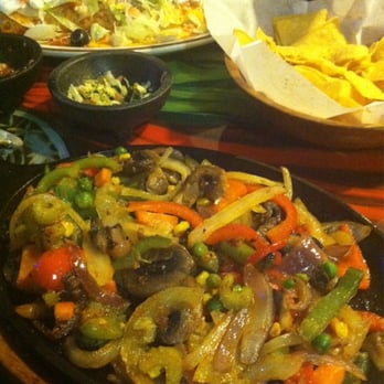 El Tapatio - Veggie fajitas and super burrito - Mexican Near Me - Page, Arizona