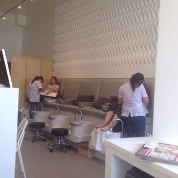 Q Spa - Comfortable and minimalist chic - Skin Care Near Me - San Francisco, California
