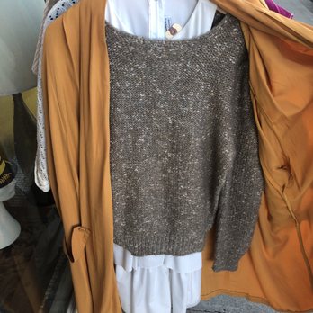 Laguna Vintage - Used, Vintage & Consignment Near Me - Ventura, California Laguna Vintage - Used, Vintage & Consignment Near Me - Ventura, California
