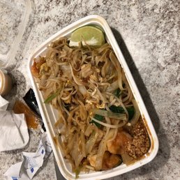 Shrimp Pad Thai