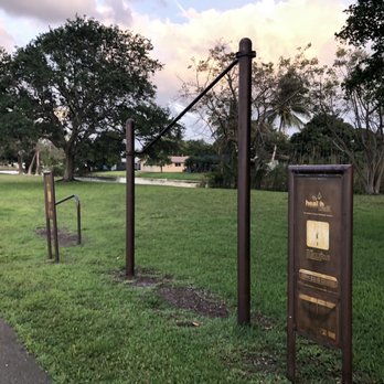 Seminole Park - Parks Near Me - Plantation, Florida