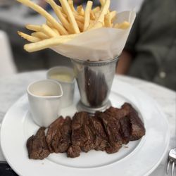 RH Rooftop Restaurant at RH West Palm - Steak frites