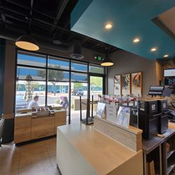 The Coffee Bean & Tea Leaf